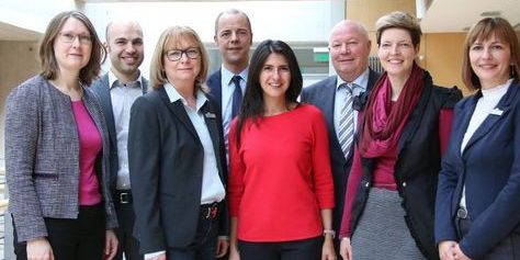 Gruppenfoto zum Anlass des Besuchs der Staatssekretärin.