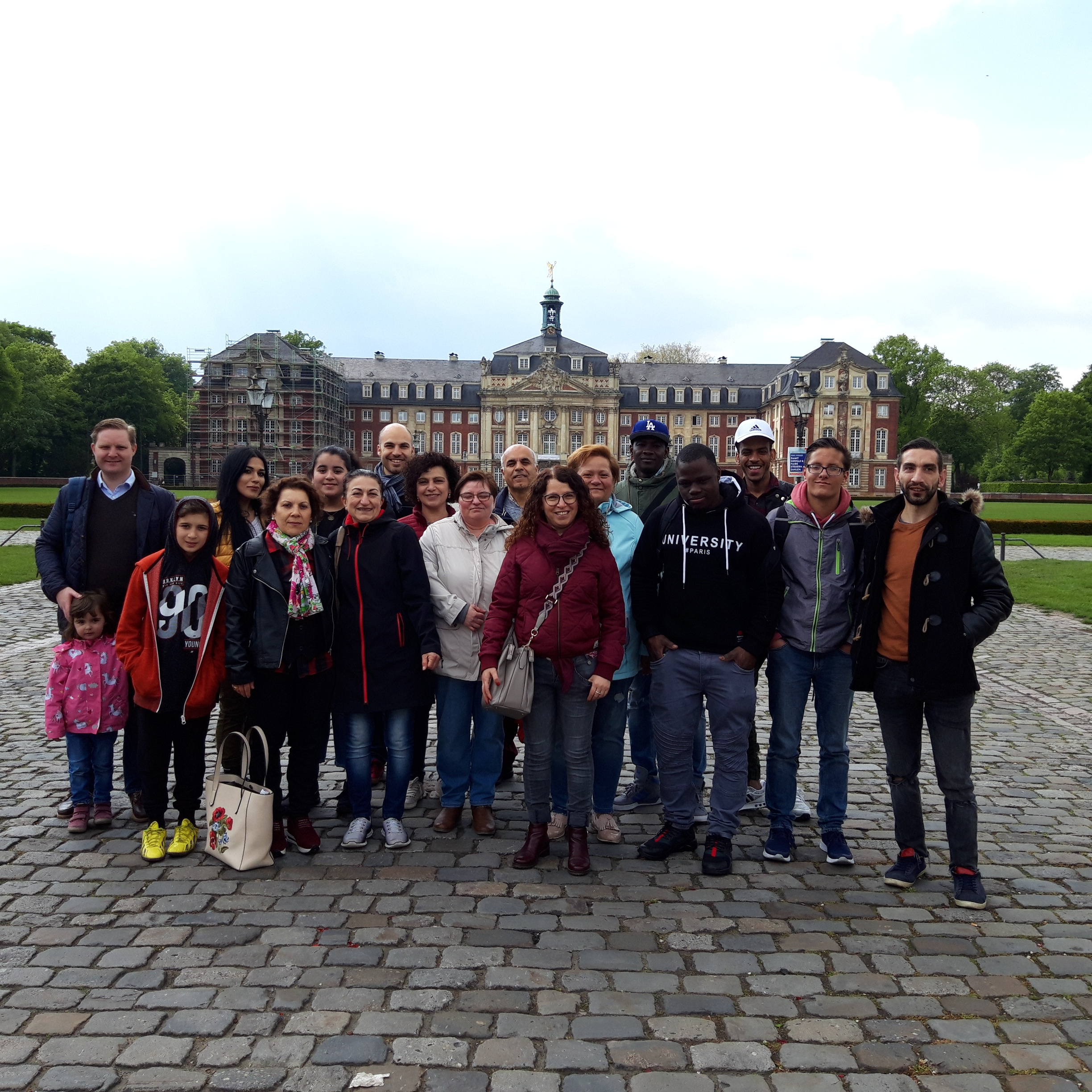 Gruppenfoto vom Ausflug zum Freilichtmuseum in Münster.